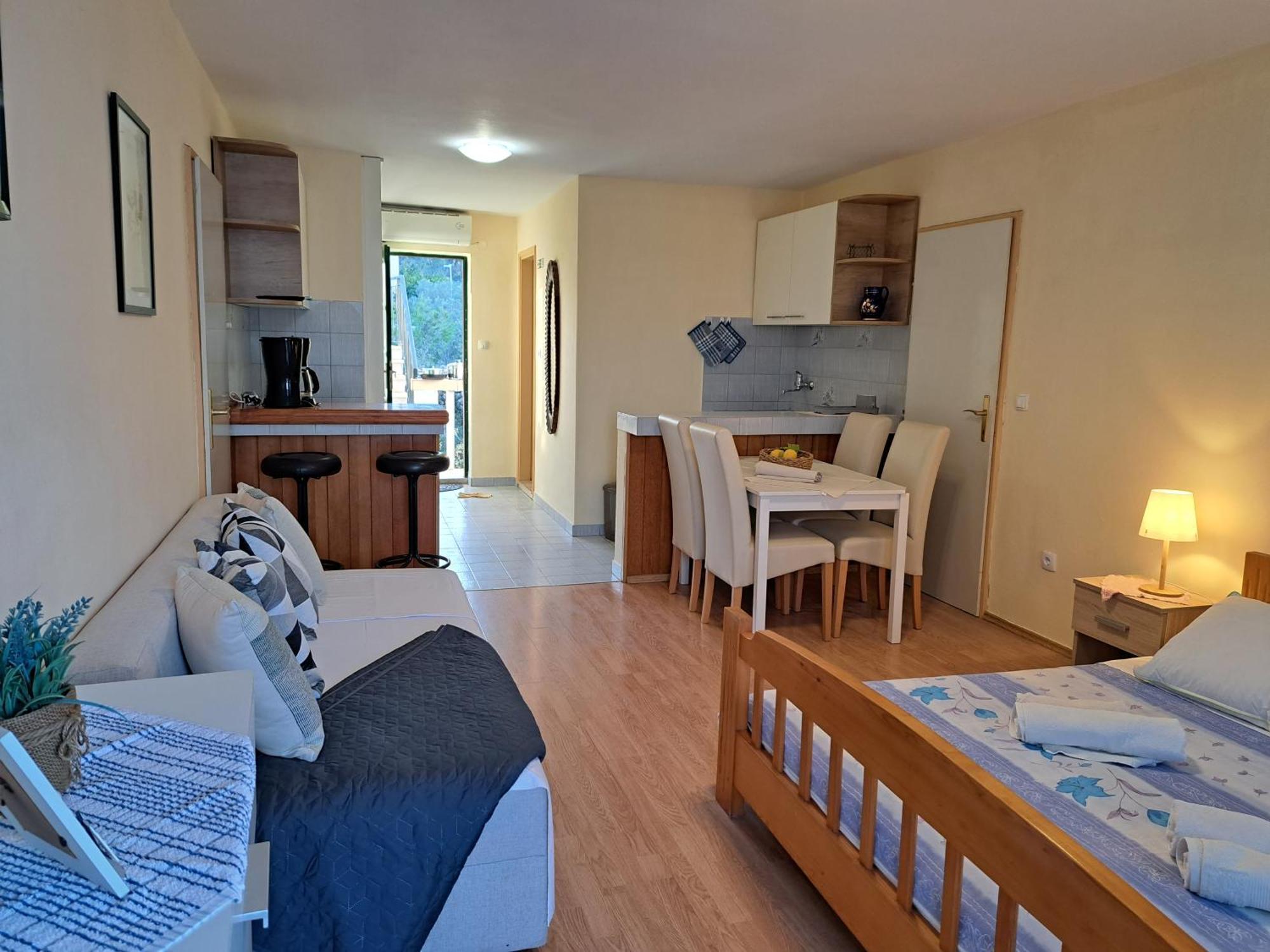 Apartments Ana By The Sea Lumbarda Extérieur photo