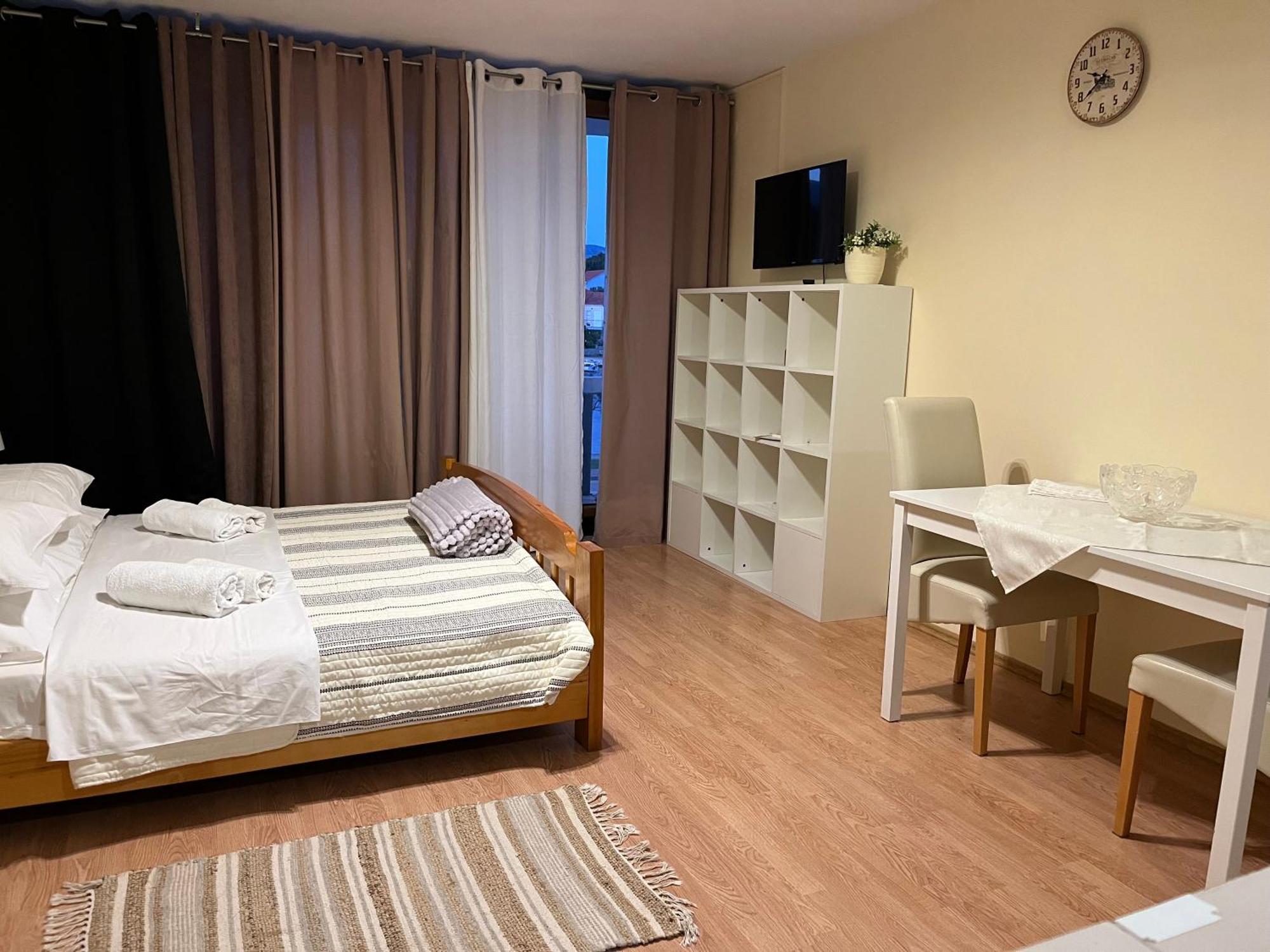 Apartments Ana By The Sea Lumbarda Extérieur photo